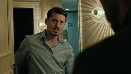 Watch Victor. Episode 6 of Season 2.