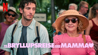 På bryllupsreise med mamma (2022)